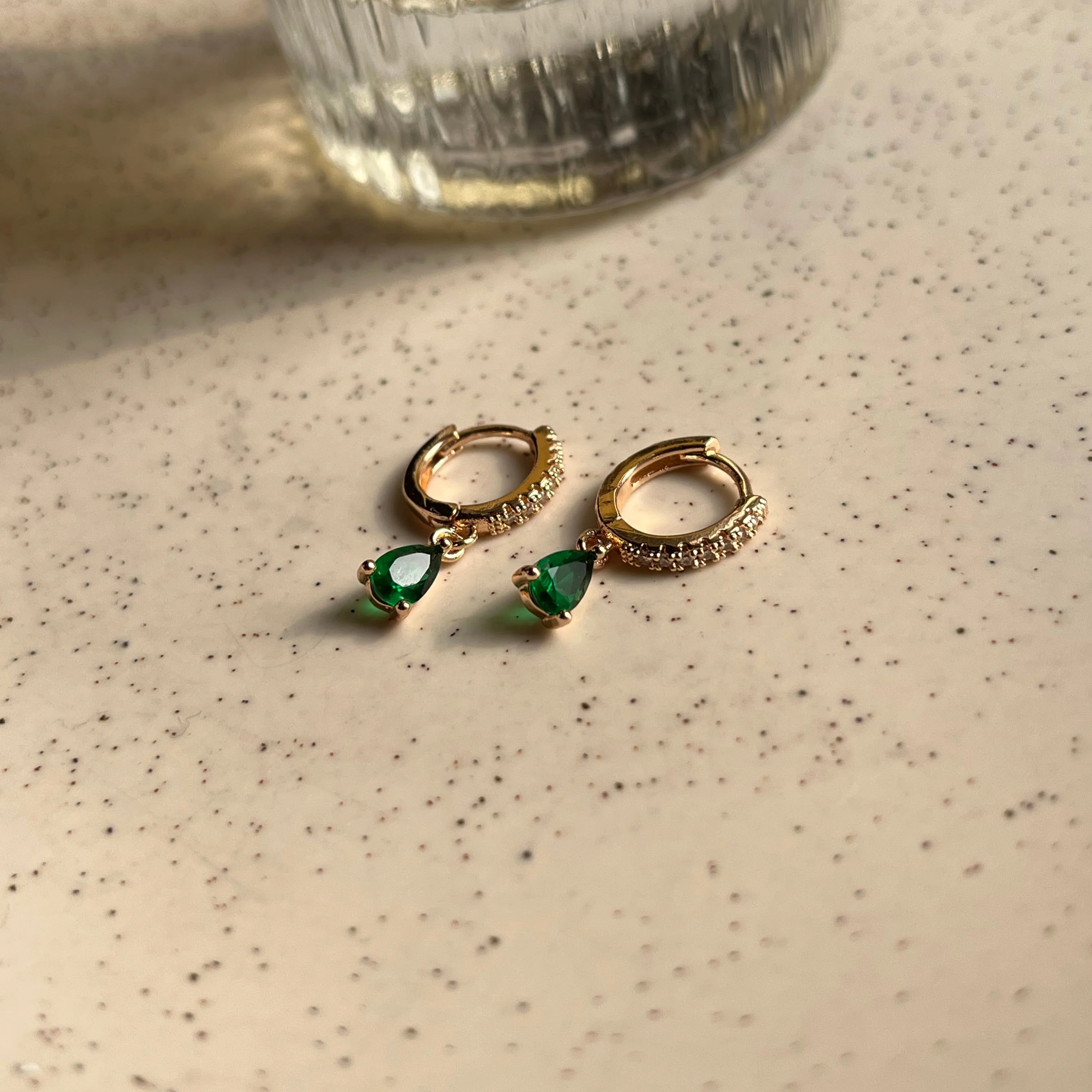 Fion Earrings Emerald - Image 3