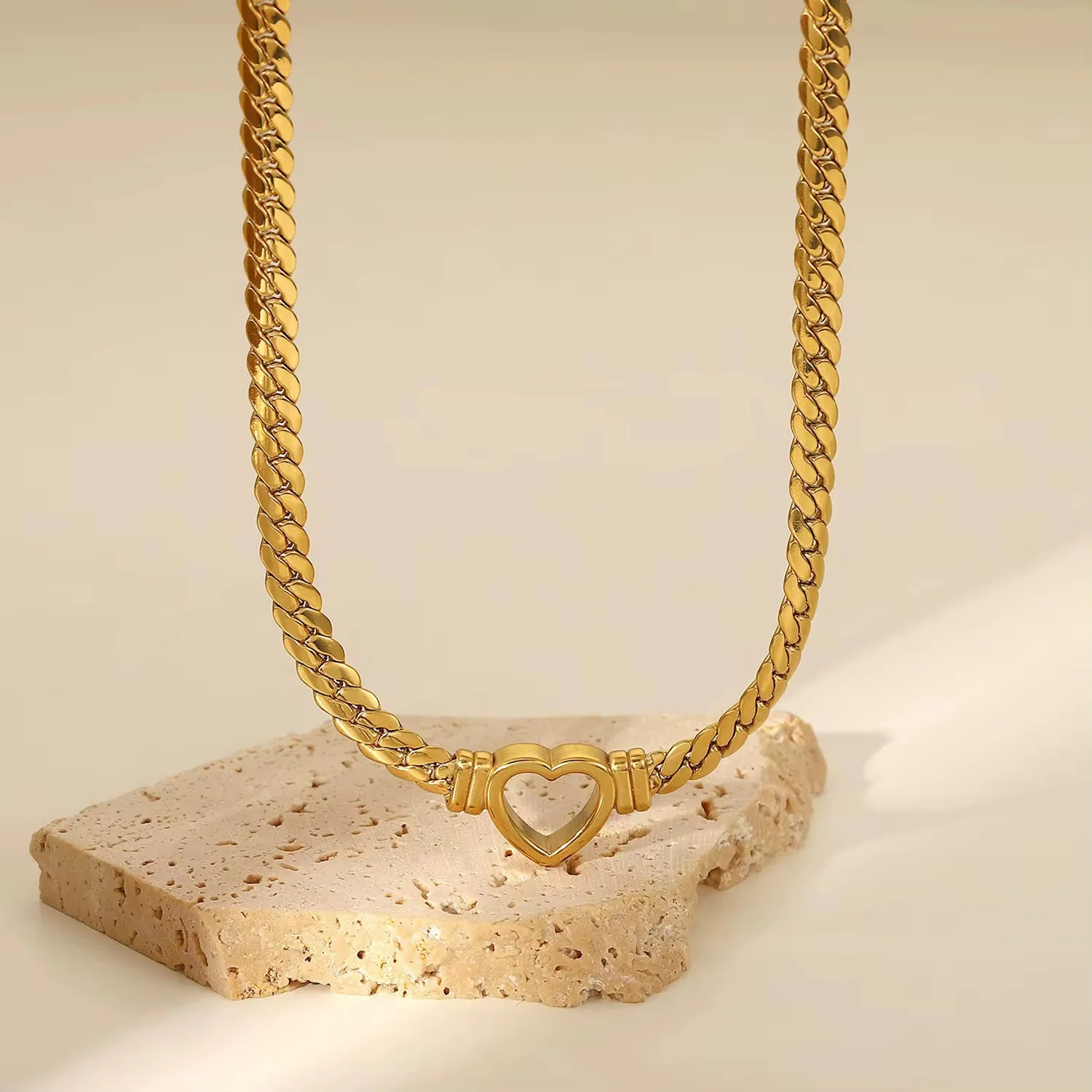 Heart Magtha Necklace - Image 4