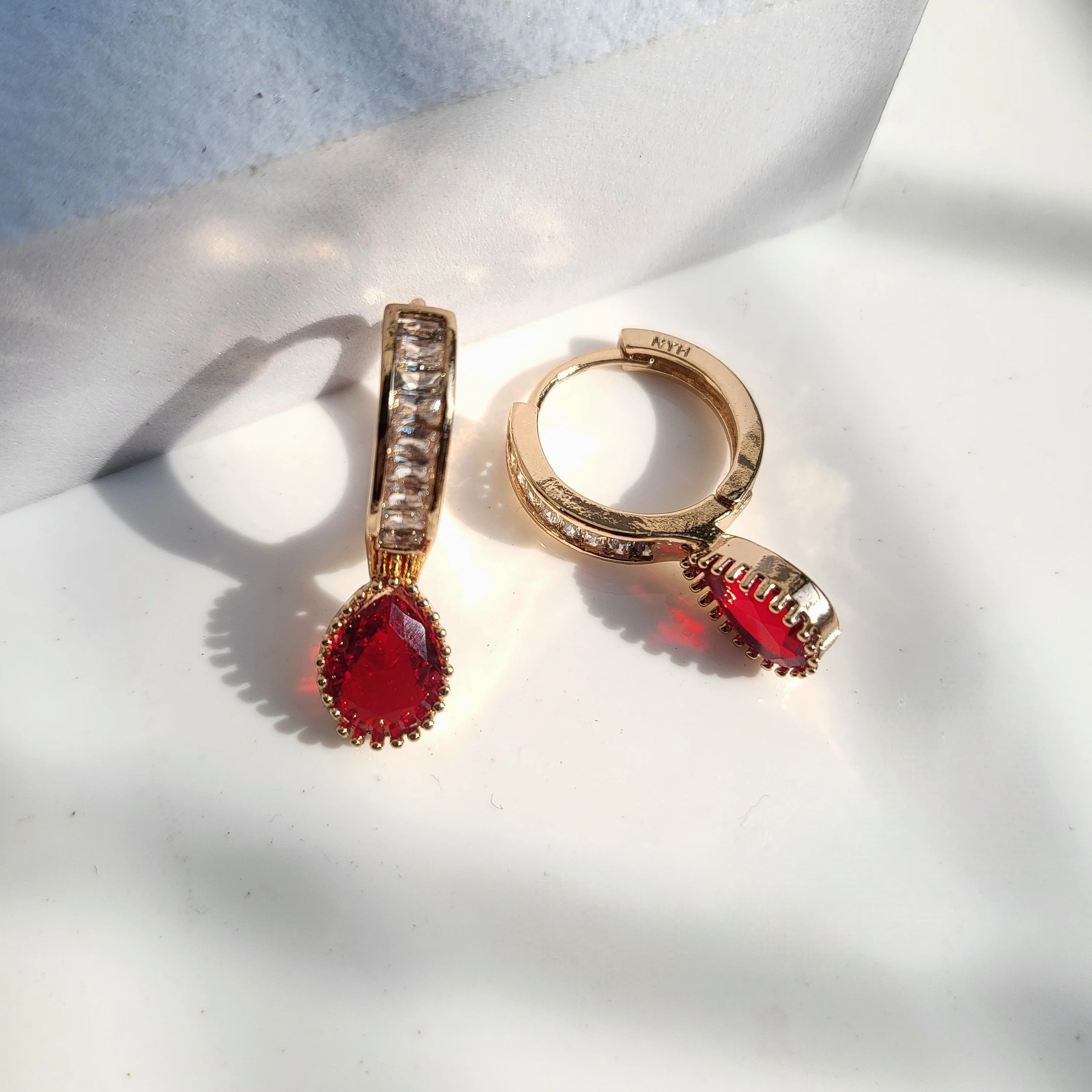 Kristy Hoops Round shape - Image 3