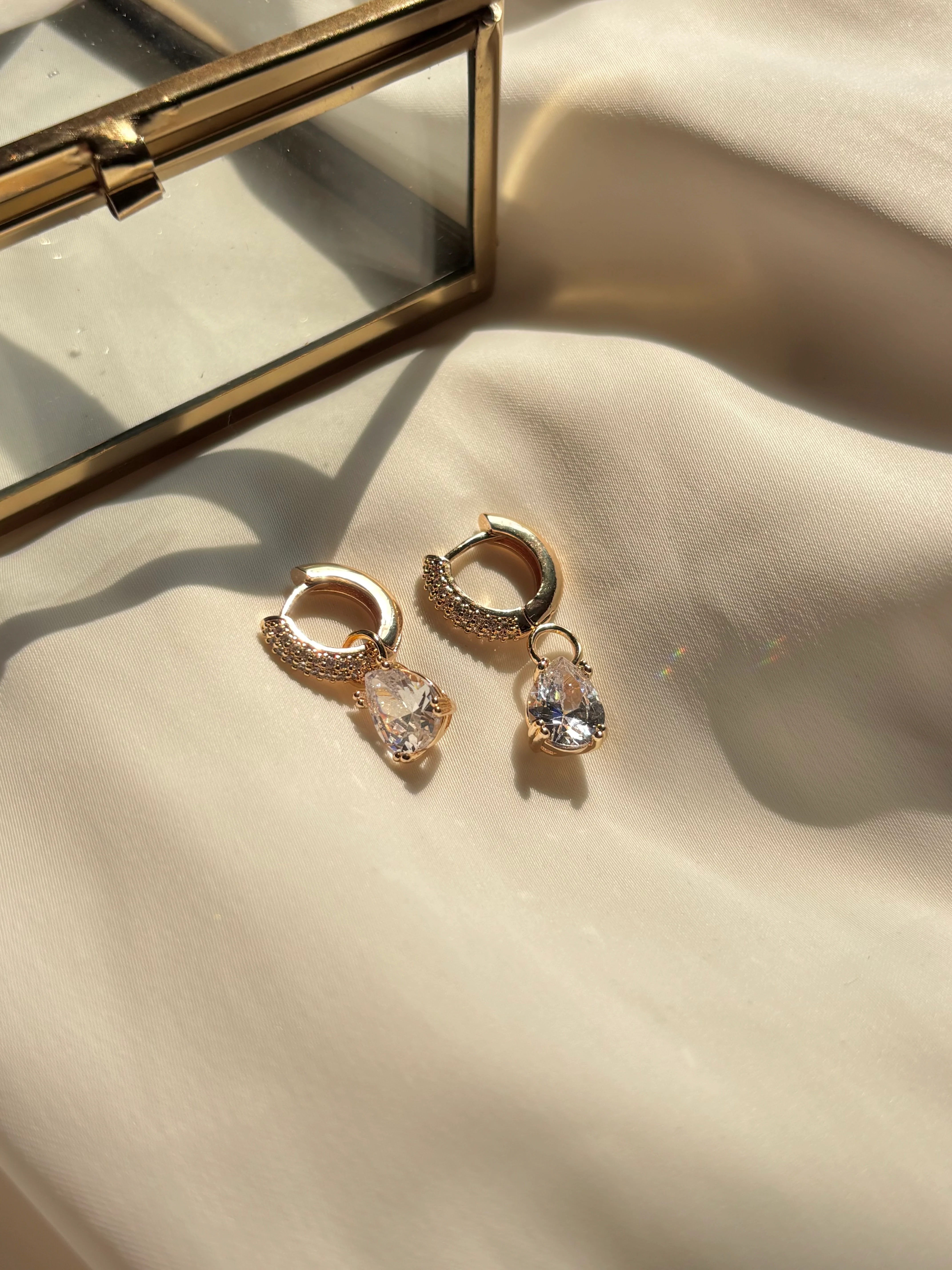 Marta Misty Earrings #Oval