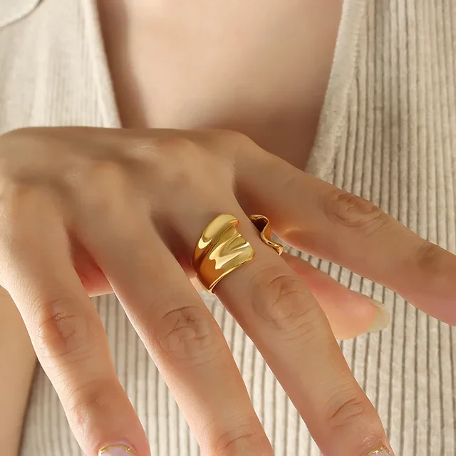 Mauve Ring - Image 3