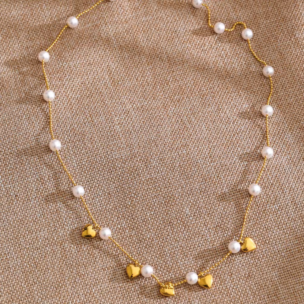 Mel Heart Pearl Necklace - Image 4