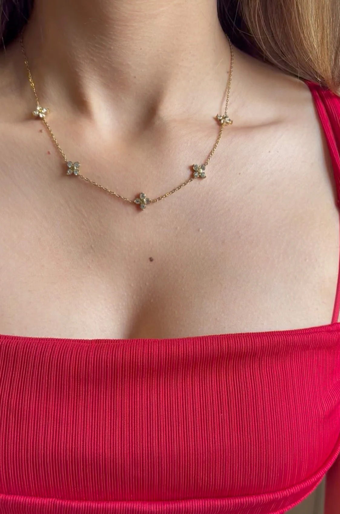 Minimal Clover Necklace - Image 2