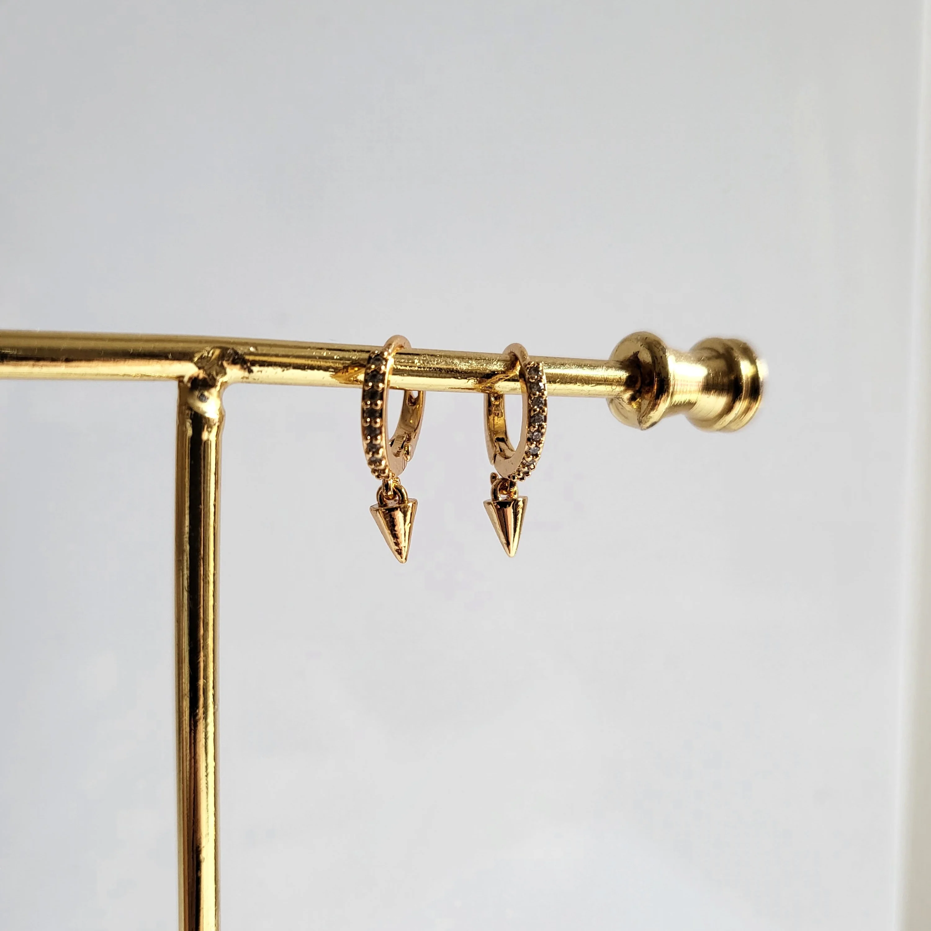 Nail Earring ( Upper Lobe ) - Image 3